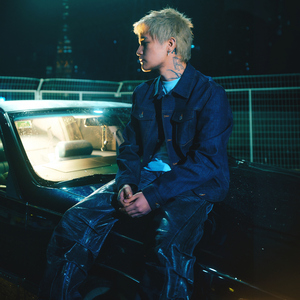 关于美女色色的非法网站
