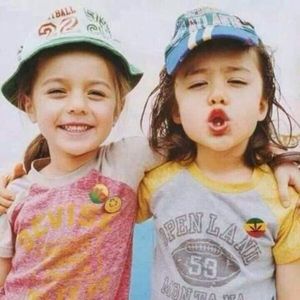 关于美女色色的非法网站
